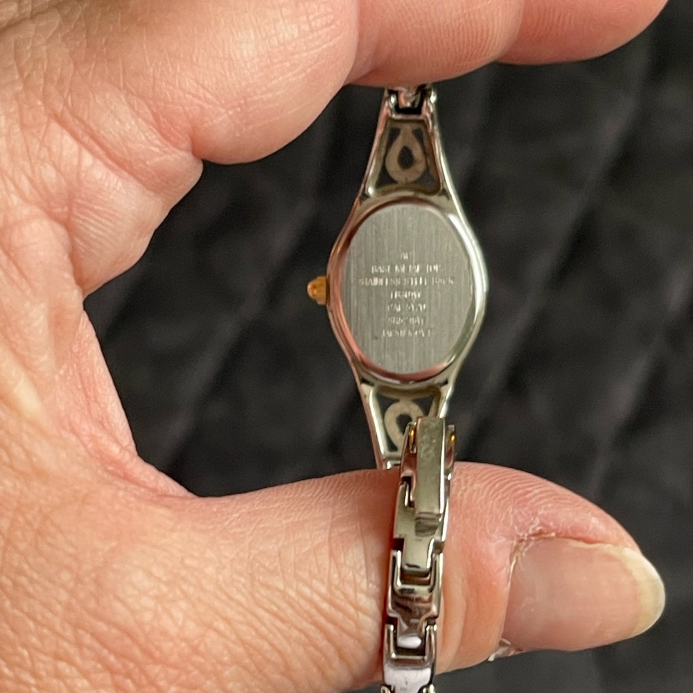 Vintage Accurist ladies classic watch - Picture 2 of 6